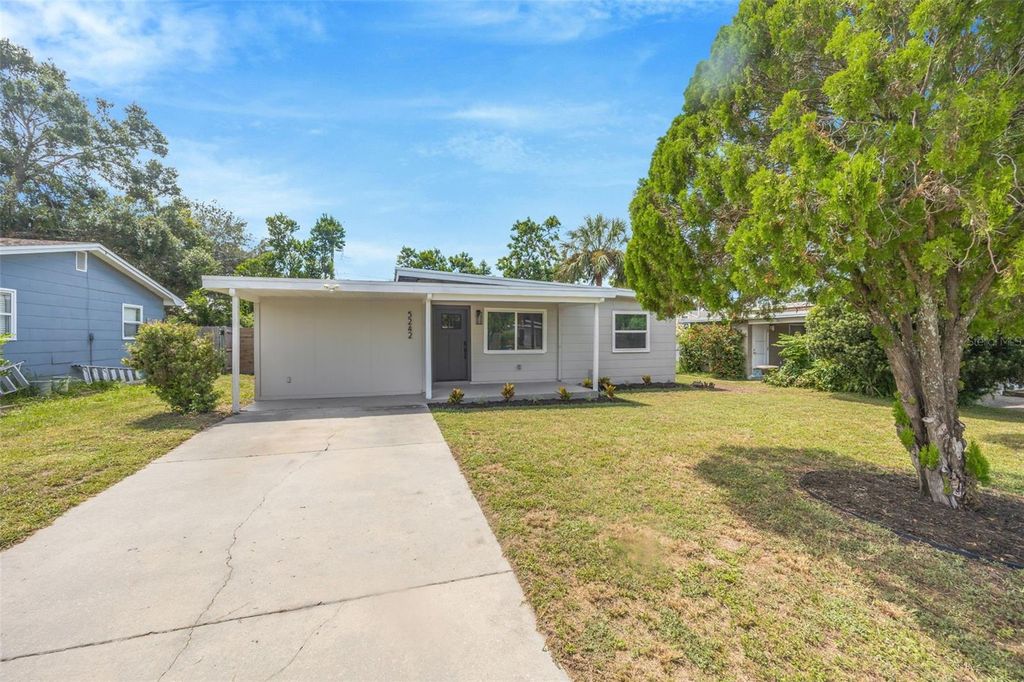 Photo of 5242 45th Avenue N, St Petersburg, FL 33709 (MLS # TB8421119)