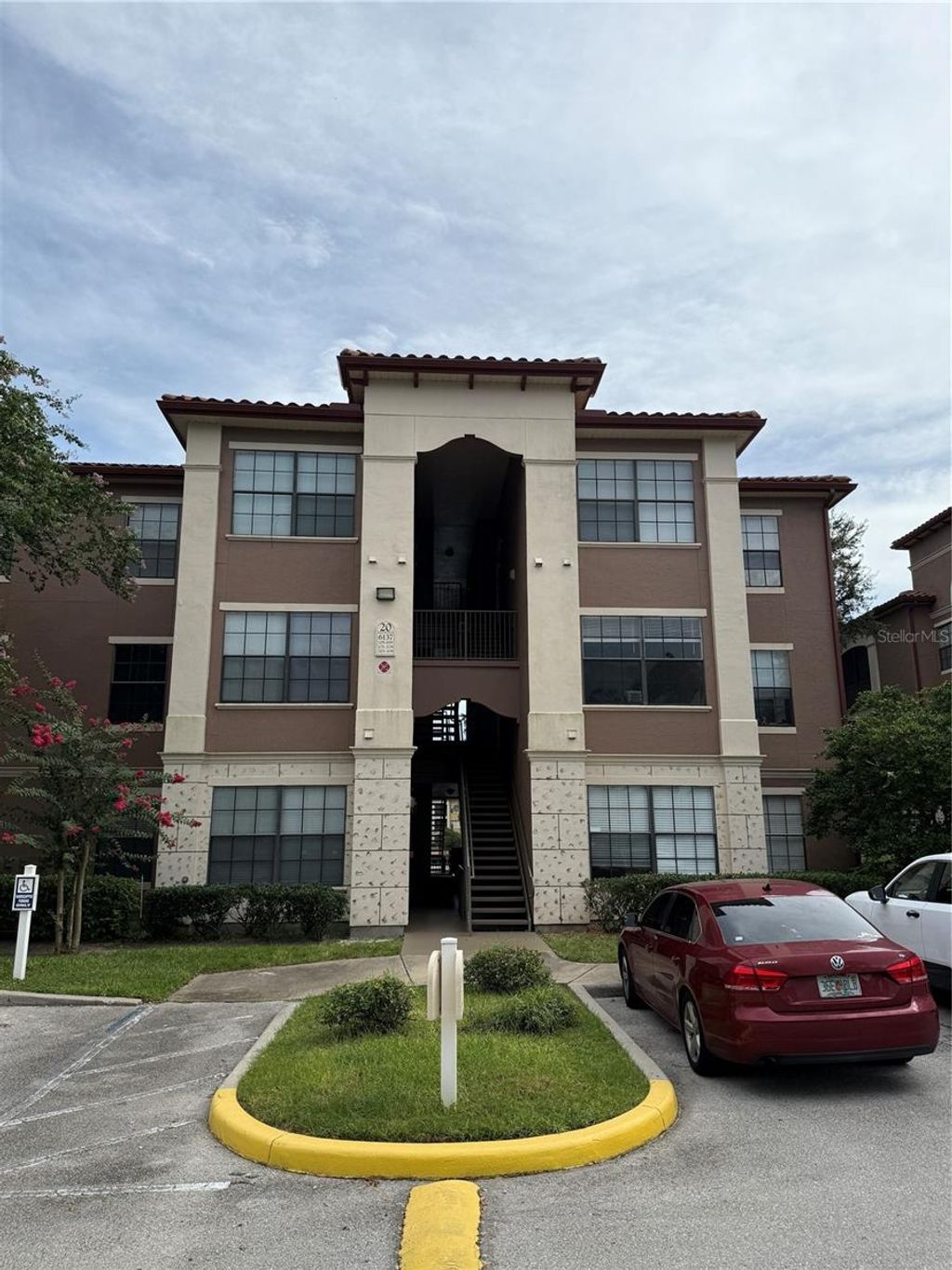 Photo of 6137 Metrowest Boulevard #306, Orlando, FL 32835 (MLS # O6417715)
