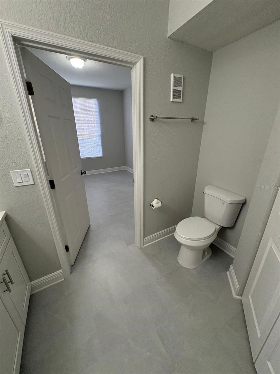 AZUR/METROWEST - Residential Lease