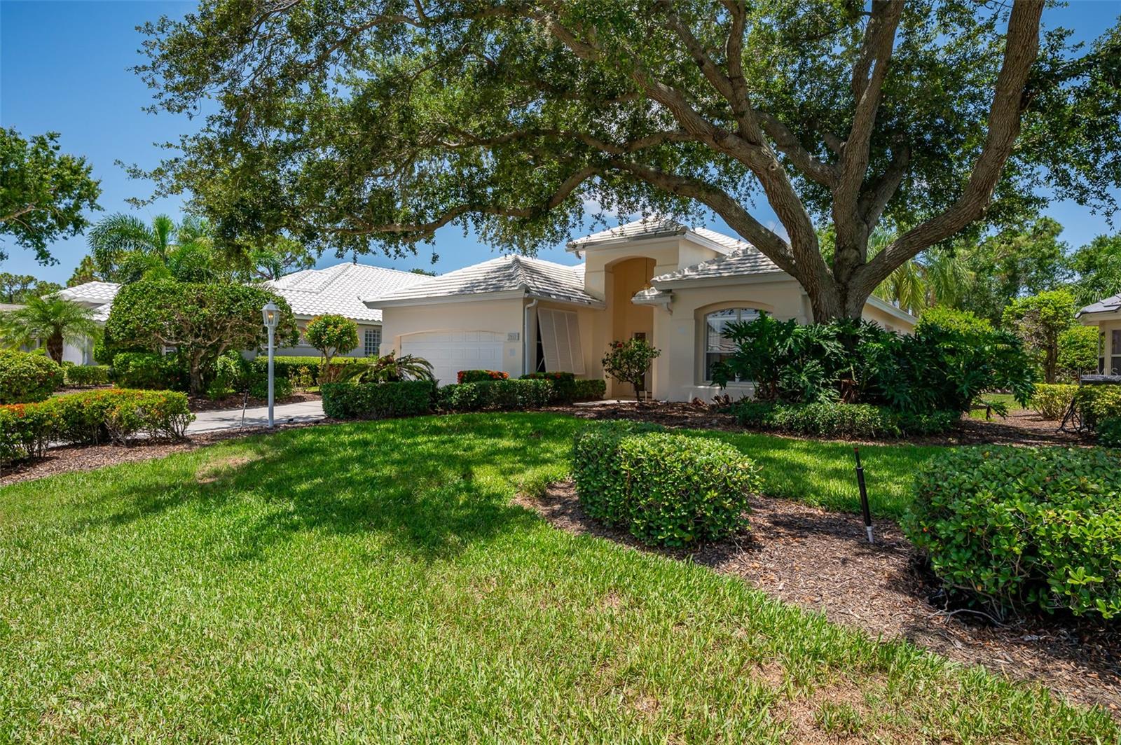 7952 HAMPTON CT