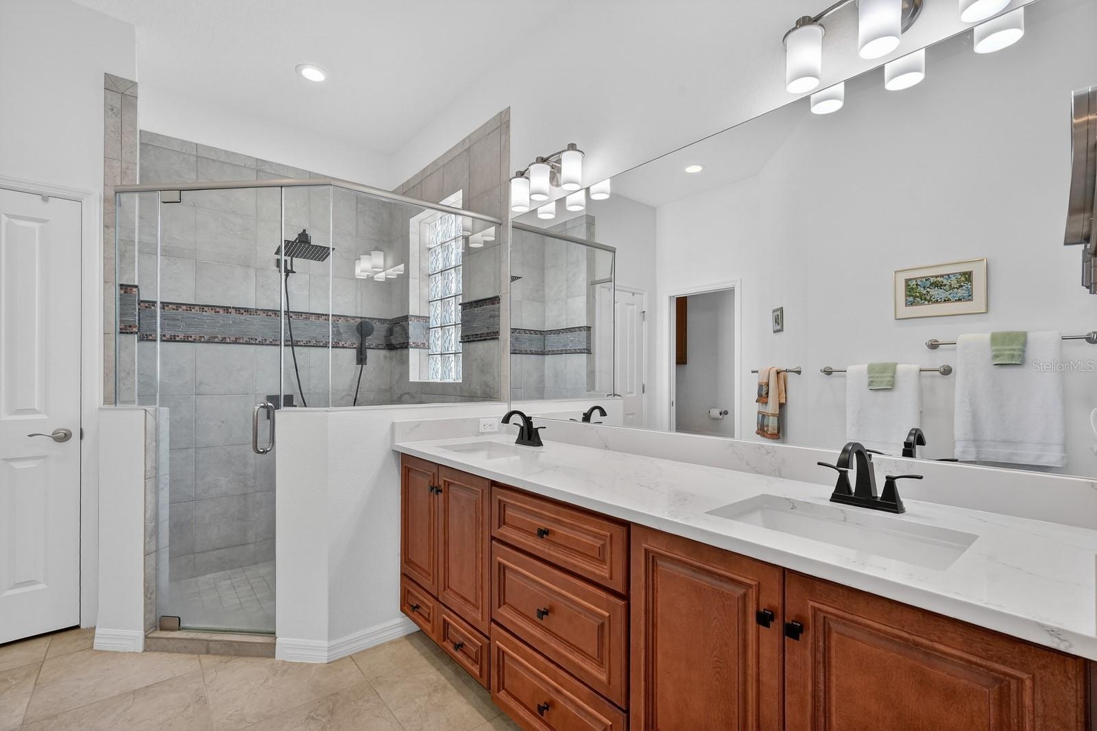 COUNTRY CLUB COVE SEC 14 - Residential