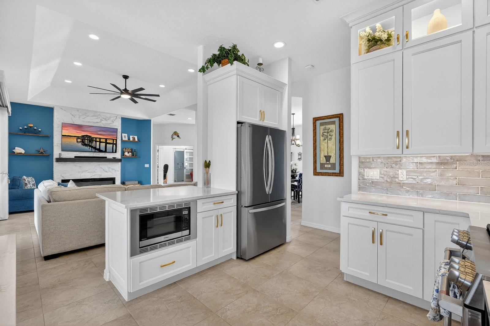 COUNTRY CLUB COVE SEC 14 - Residential