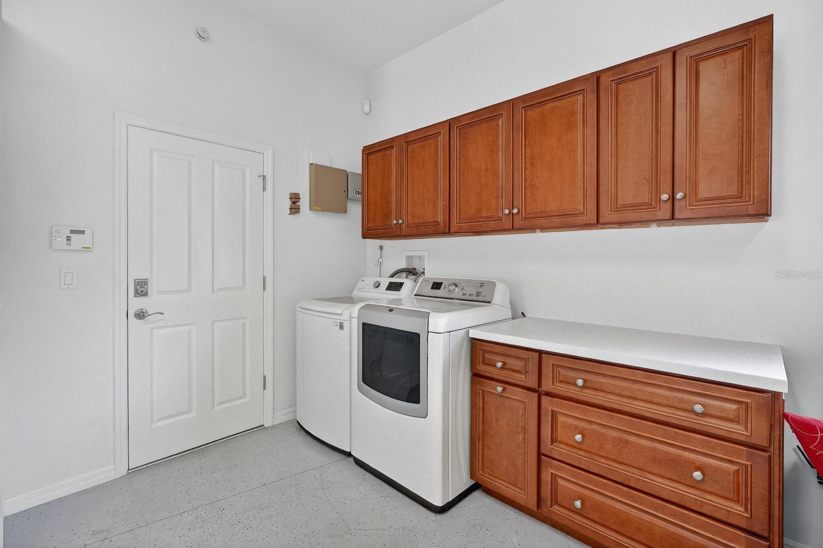 COUNTRY CLUB COVE SEC 14 - Residential