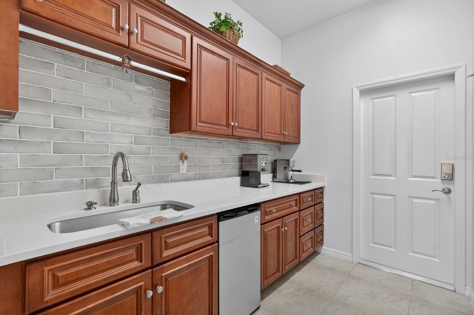 COUNTRY CLUB COVE SEC 14 - Residential