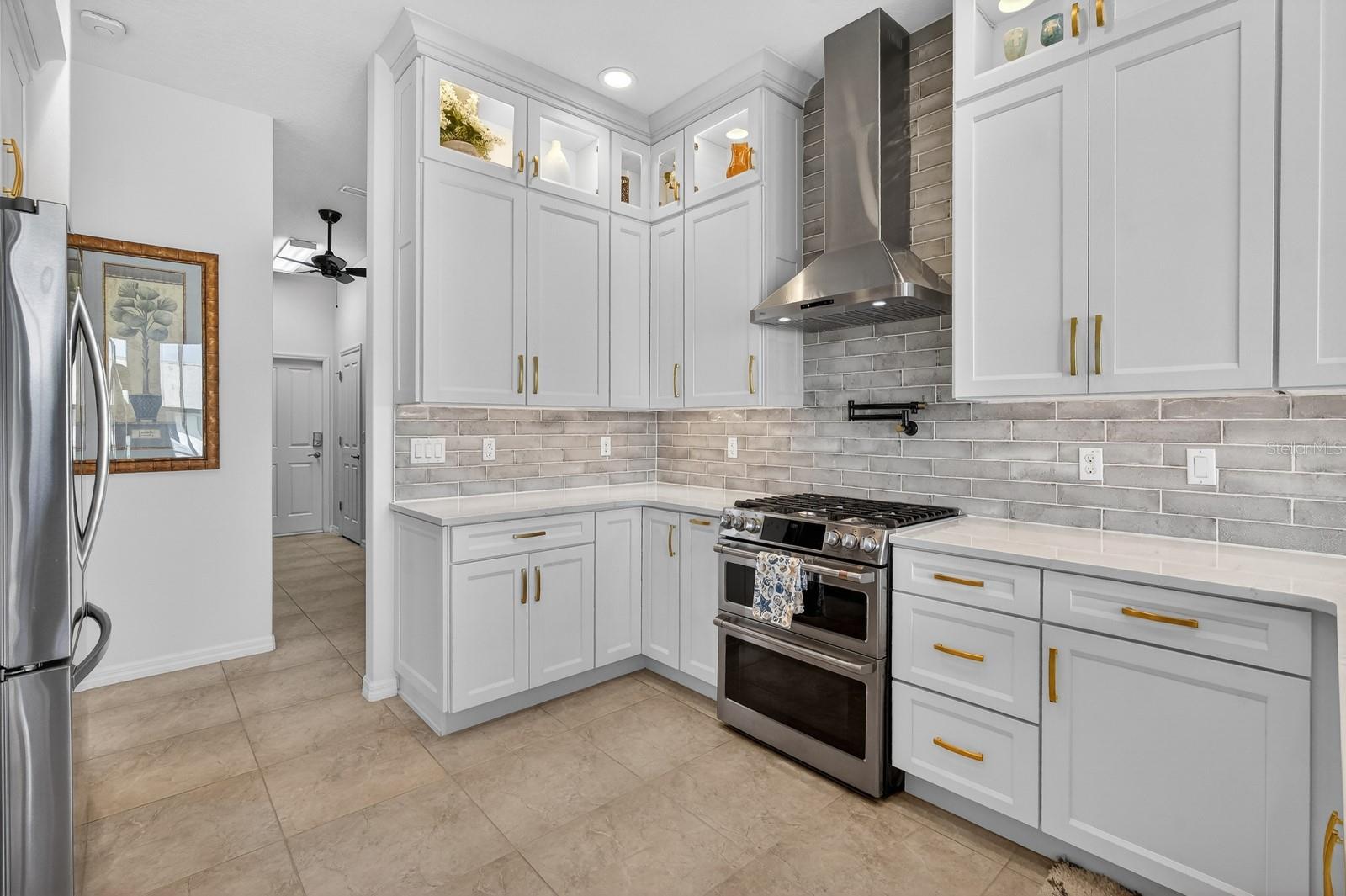 COUNTRY CLUB COVE SEC 14 - Residential