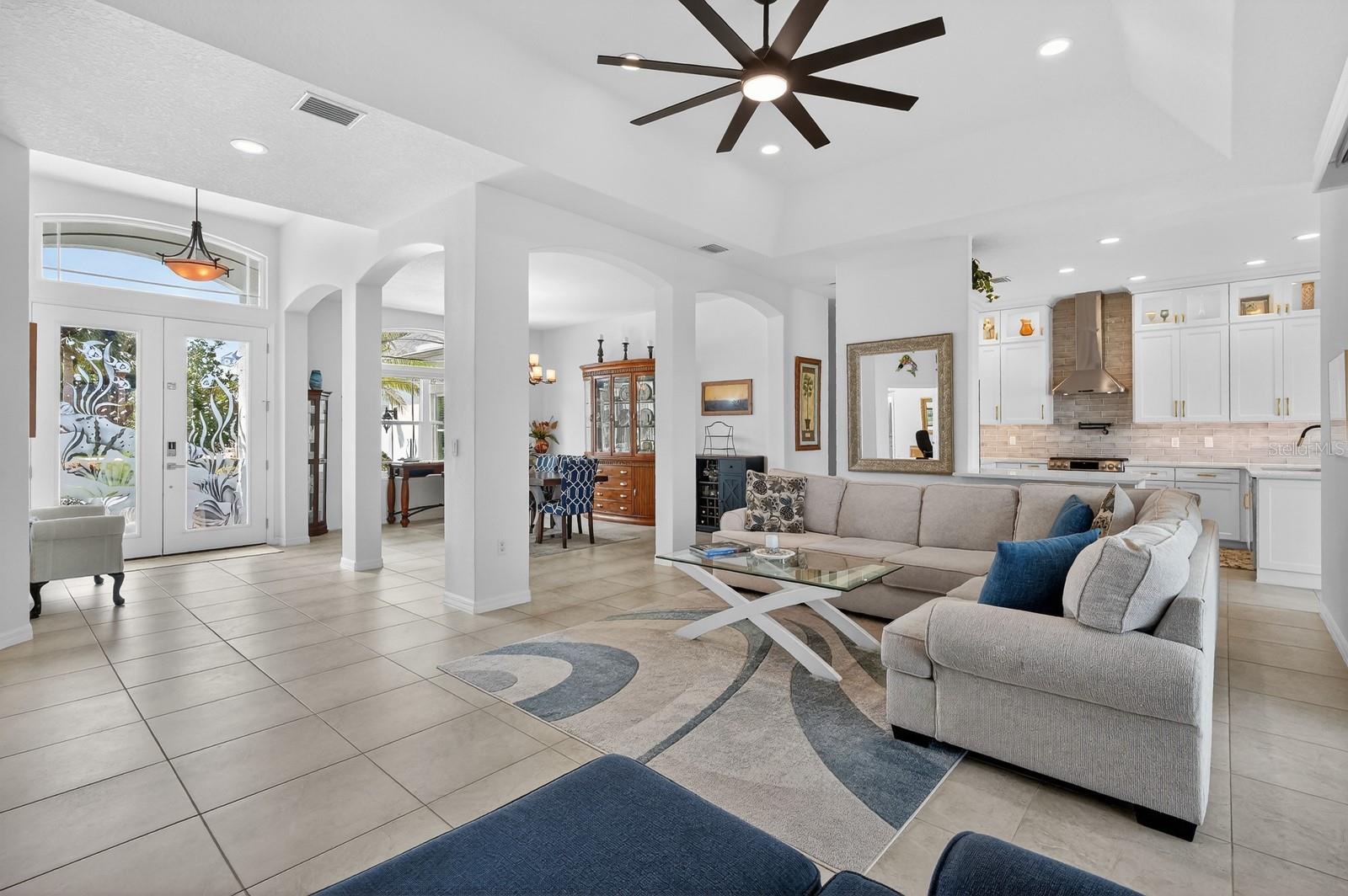 COUNTRY CLUB COVE SEC 14 - Residential