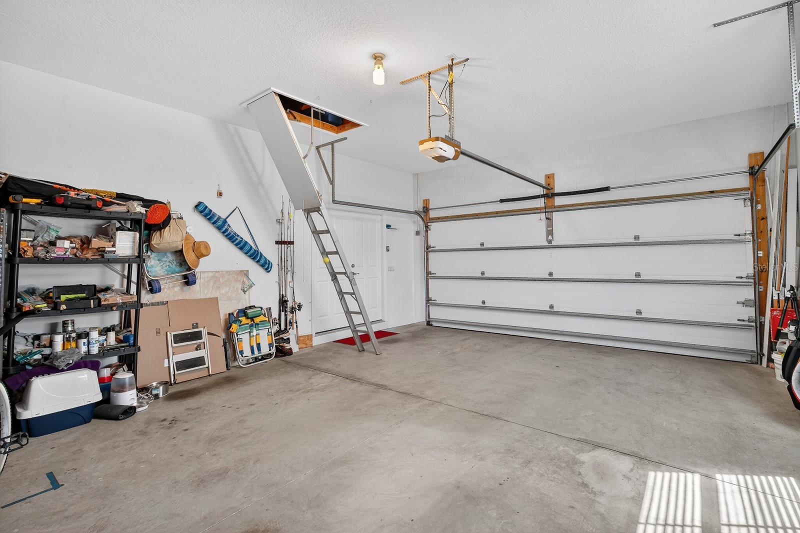 COUNTRY CLUB COVE SEC 14 - Residential