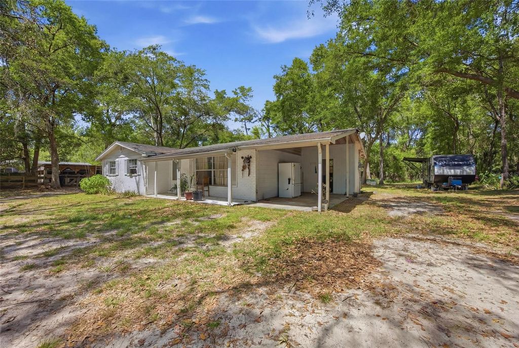 Photo of 1002 W Jefferson Street, Brooksville, FL 34601 (MLS # TB8491816)