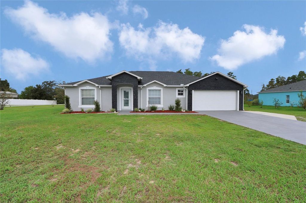 Photo of 10648 SW 38th Avenue, Ocala, FL 34476 (MLS # OM709339)