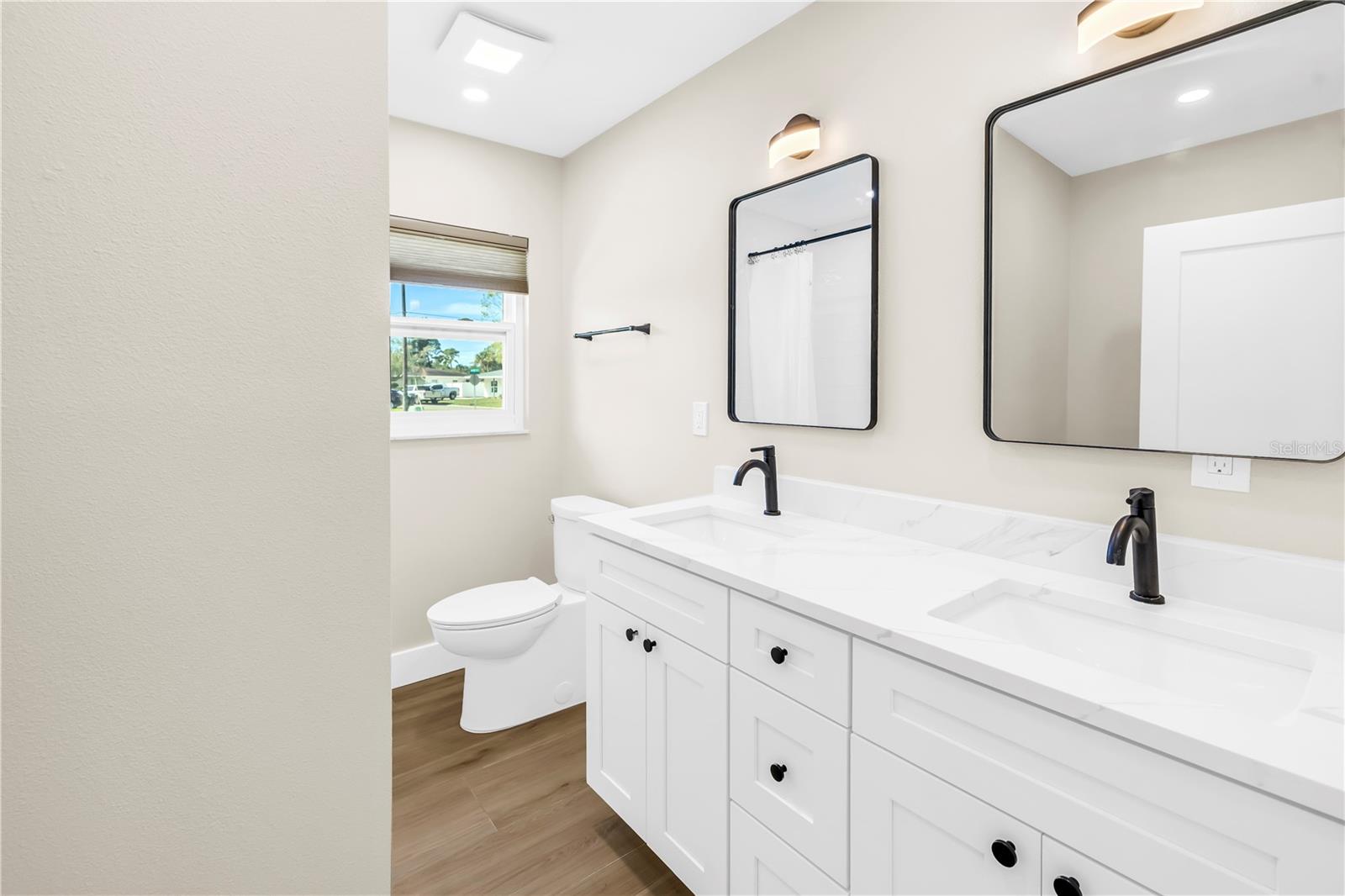 SHORE ACRES BUTTERFLY LAKE REP - Residential Lease