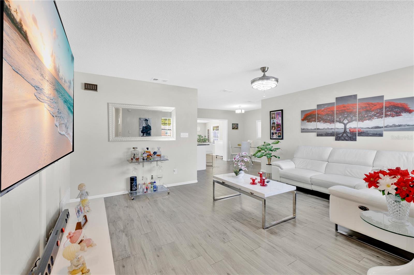 MILL RUN UNIT 02 - Residential