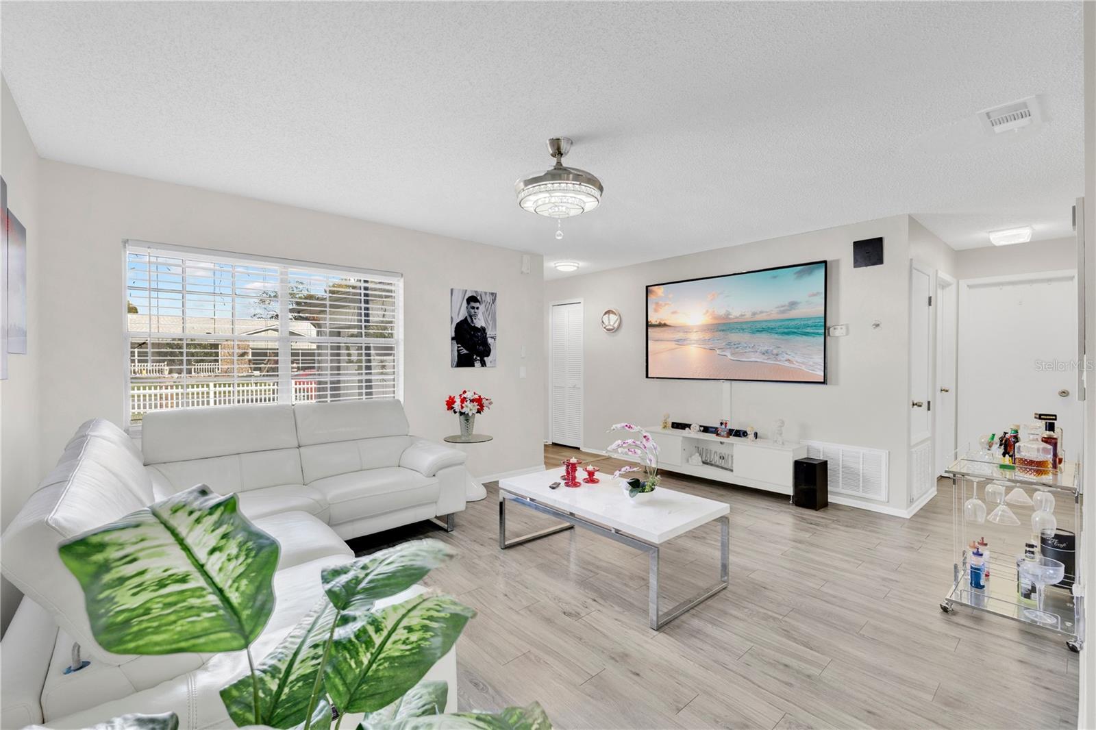 MILL RUN UNIT 02 - Residential