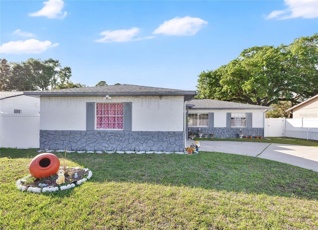 Photo of 2438 Sable Drive, Kissimmee, FL 34744 (MLS # S5145736)