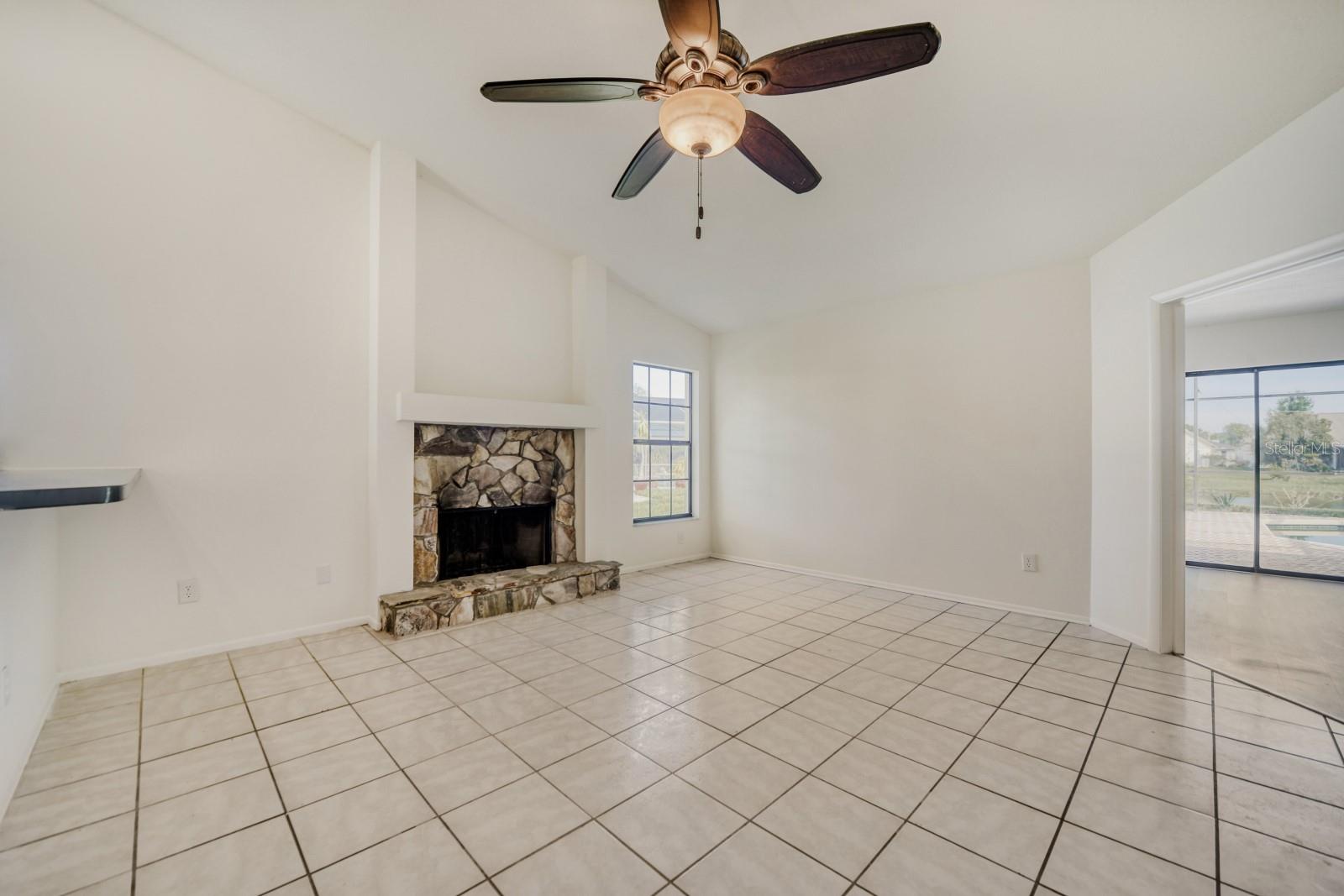 HUNTERS CREEK TR 145 PH 03 - Residential