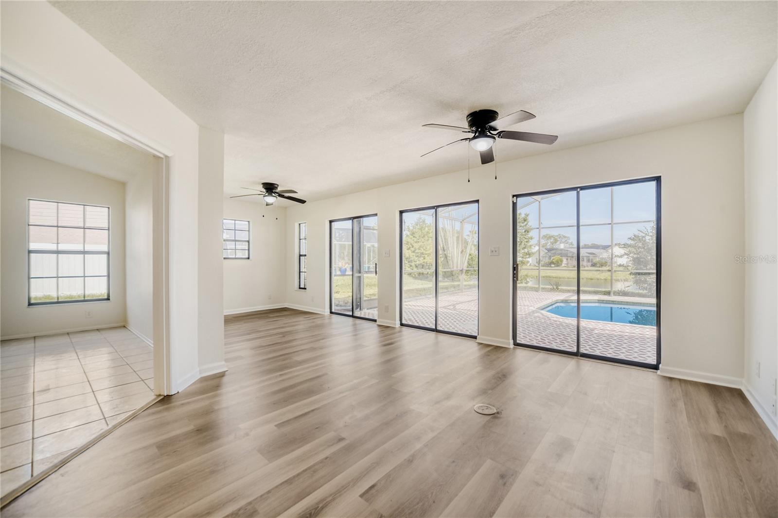 HUNTERS CREEK TR 145 PH 03 - Residential