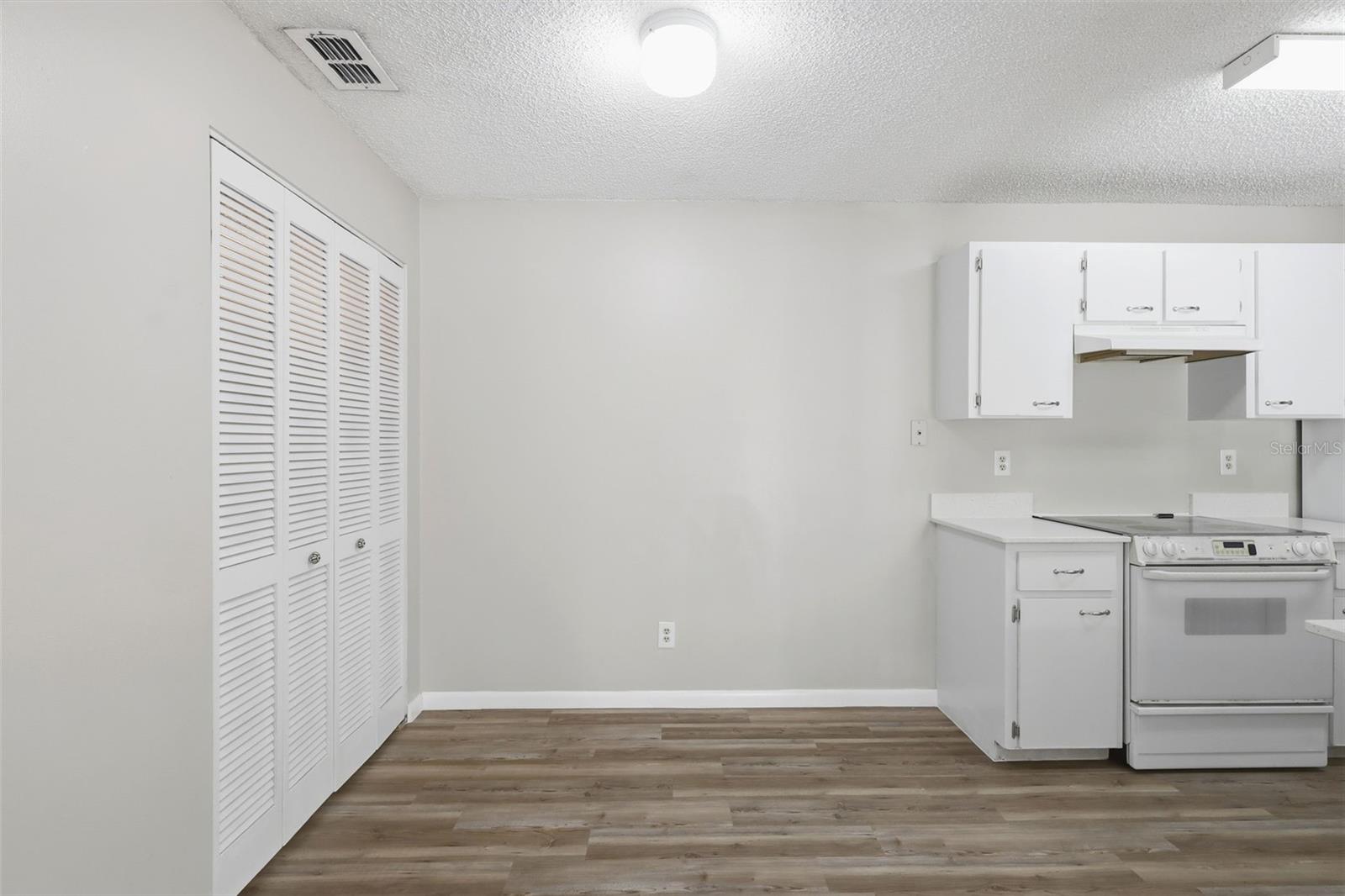 TRAILWOODS CONDO - Residential
