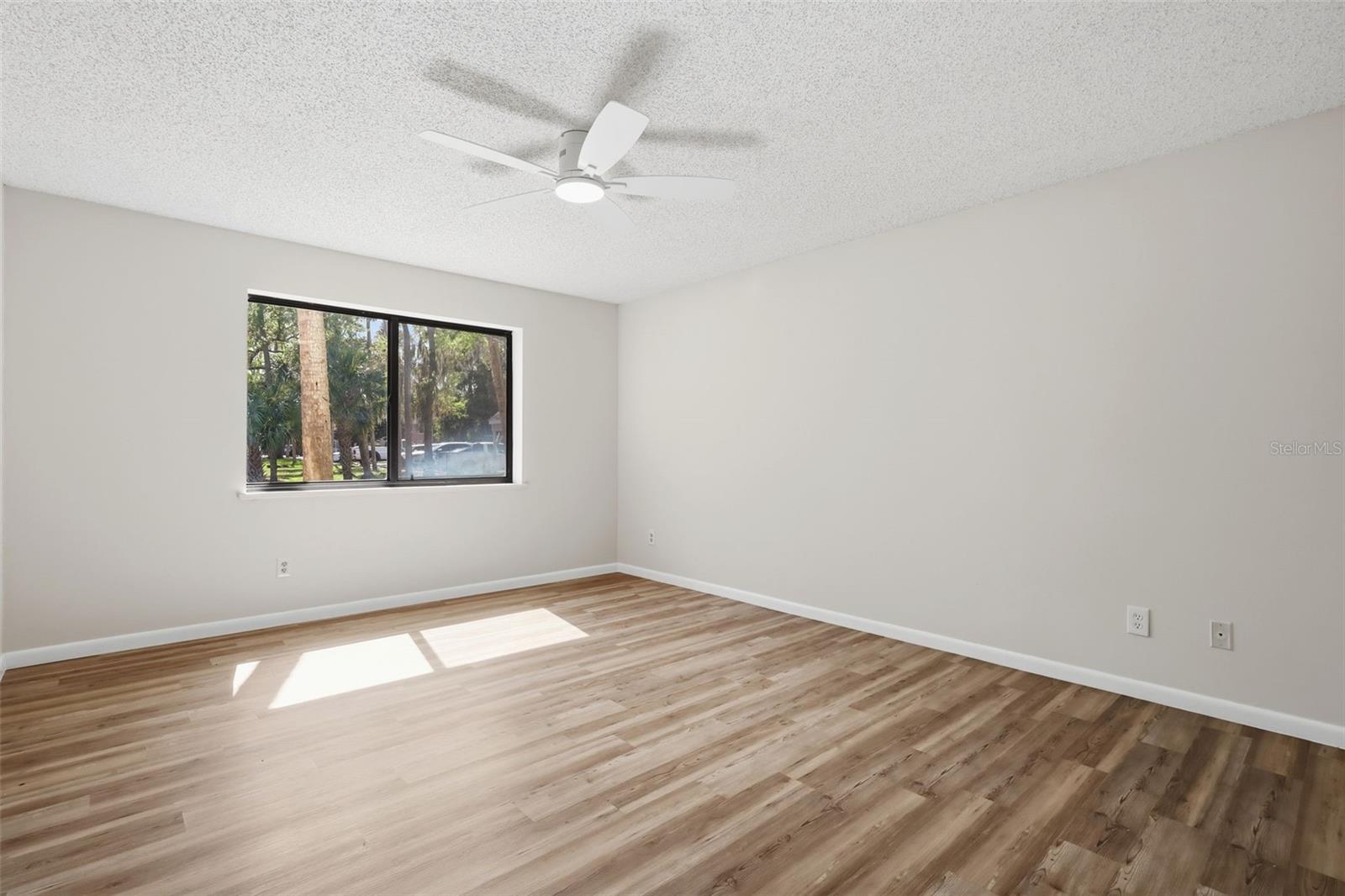 TRAILWOODS CONDO - Residential