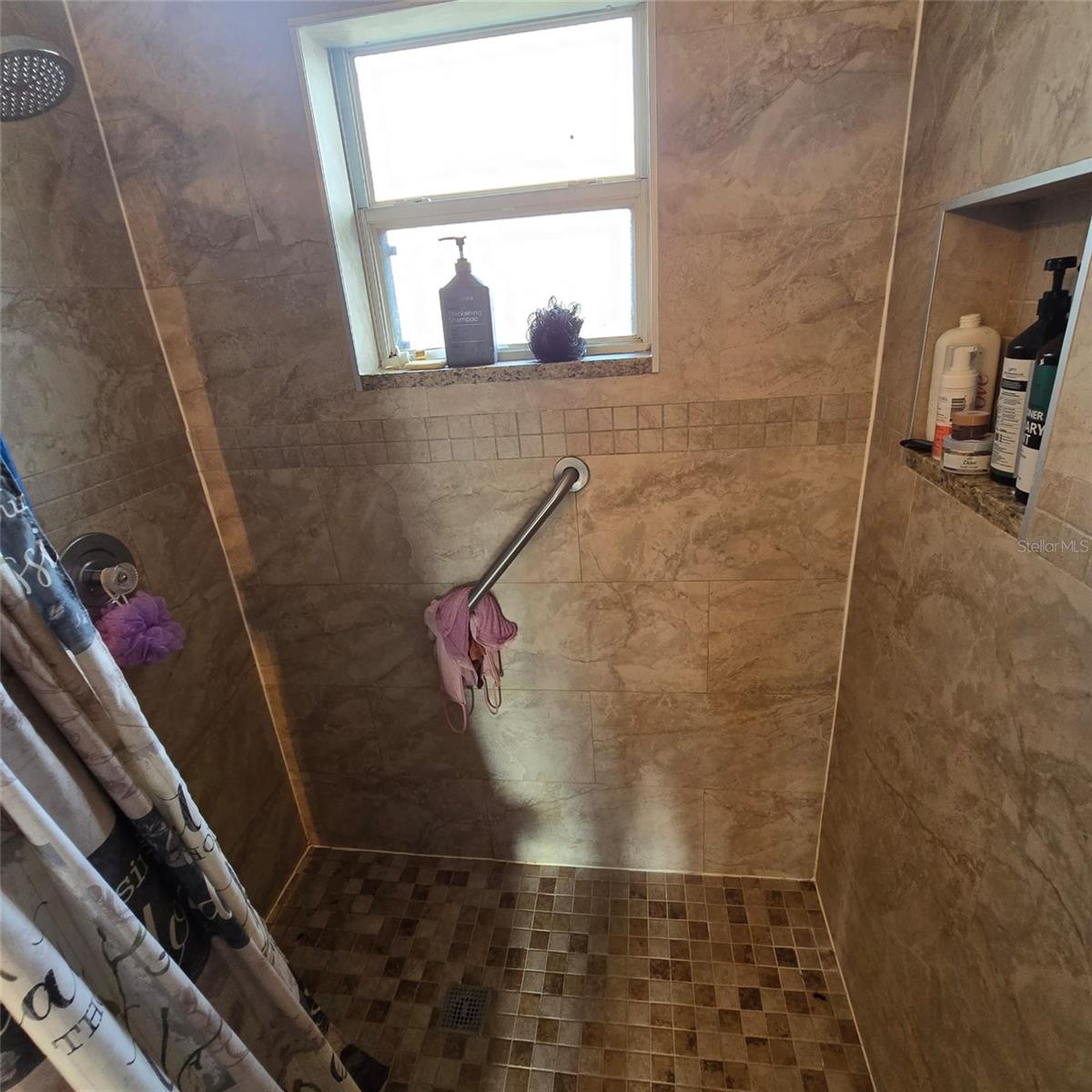 BENTLEY OAKS - Residential