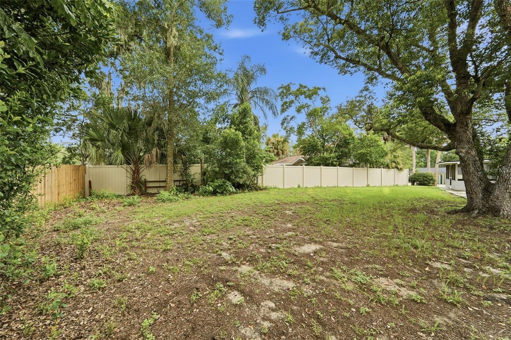 Photo of 259 Colomba Road, Debary, FL 32713 (MLS # V4950628)