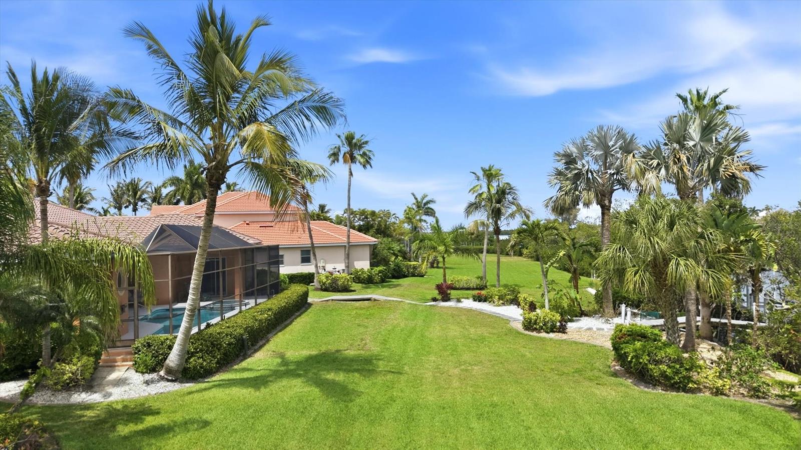 AMBERWYND - Residential