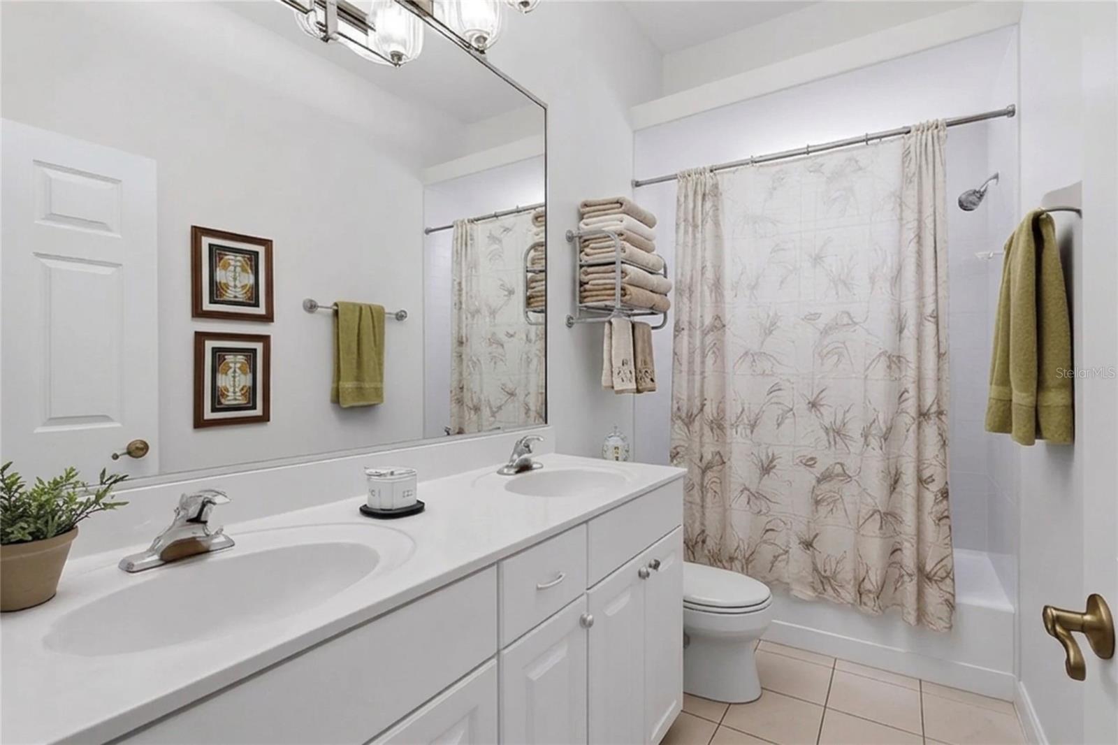 AMBERWYND - Residential