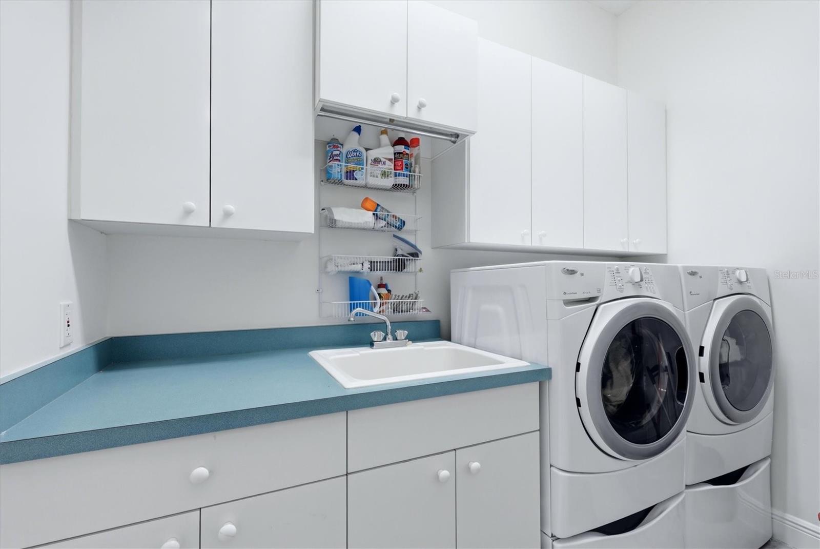 AMBERWYND - Residential