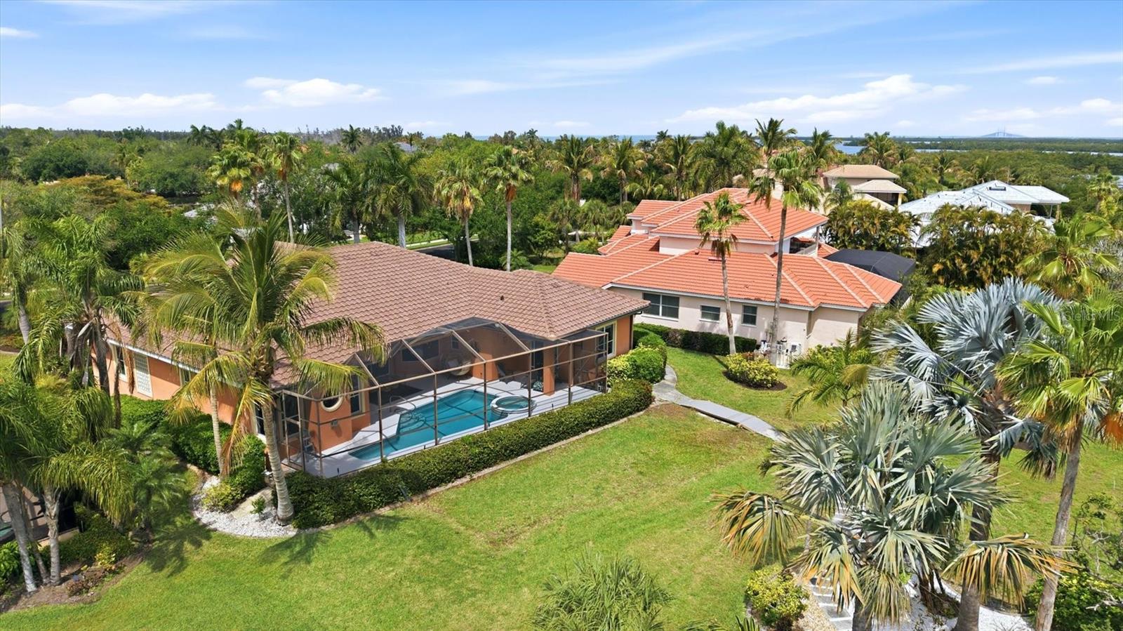 AMBERWYND - Residential