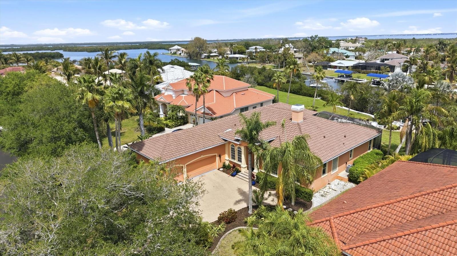 AMBERWYND - Residential