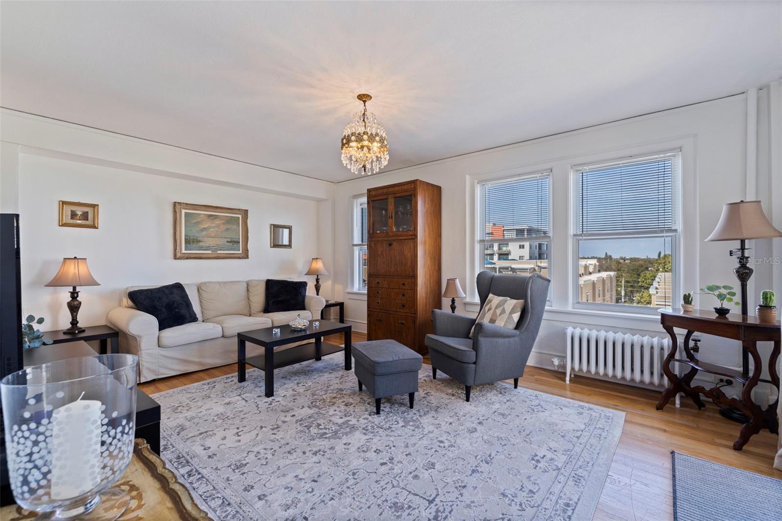 FLORI DE LEON APTS CO-OP - Residential