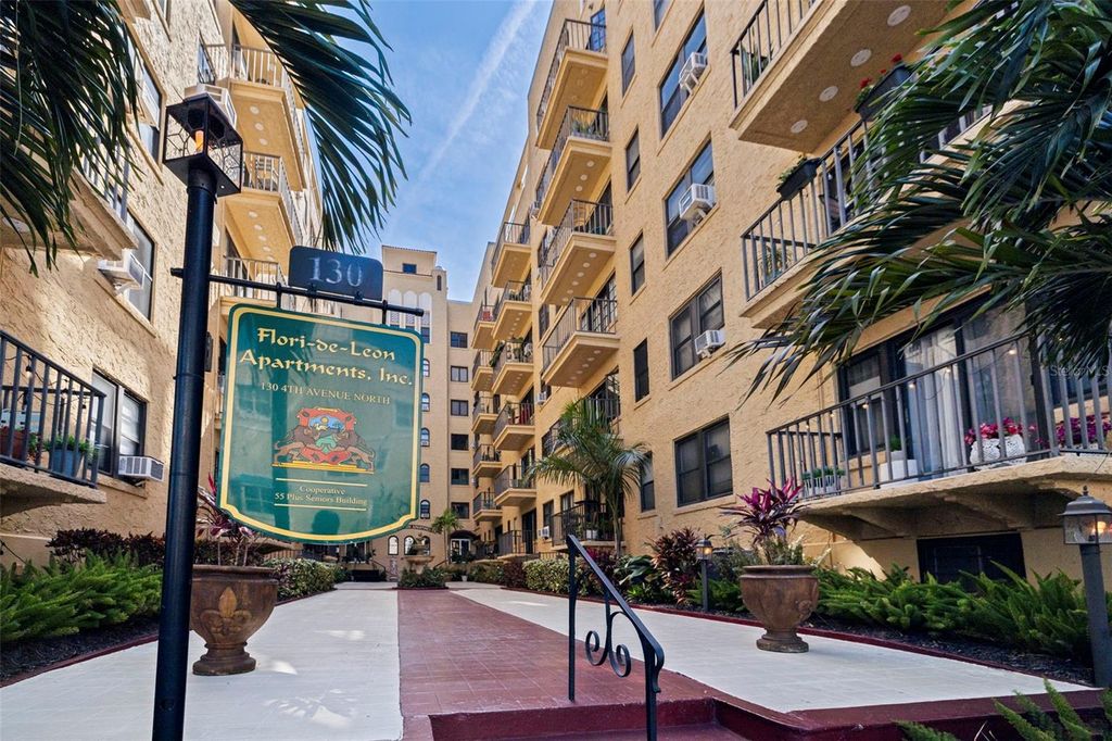 Photo of 130 4th Avenue N #602, St Petersburg, FL 33701 (MLS # O6383869)