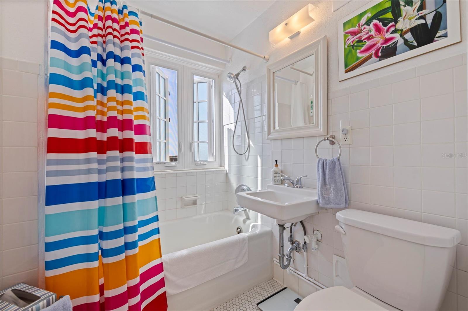 FLORI DE LEON APTS CO-OP - Residential