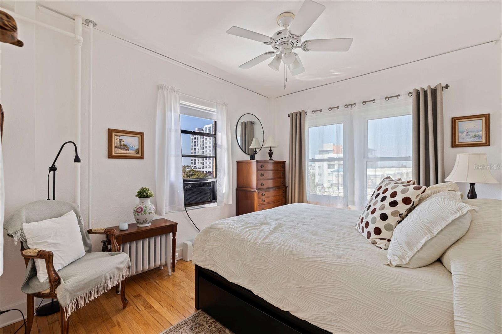 FLORI DE LEON APTS CO-OP - Residential