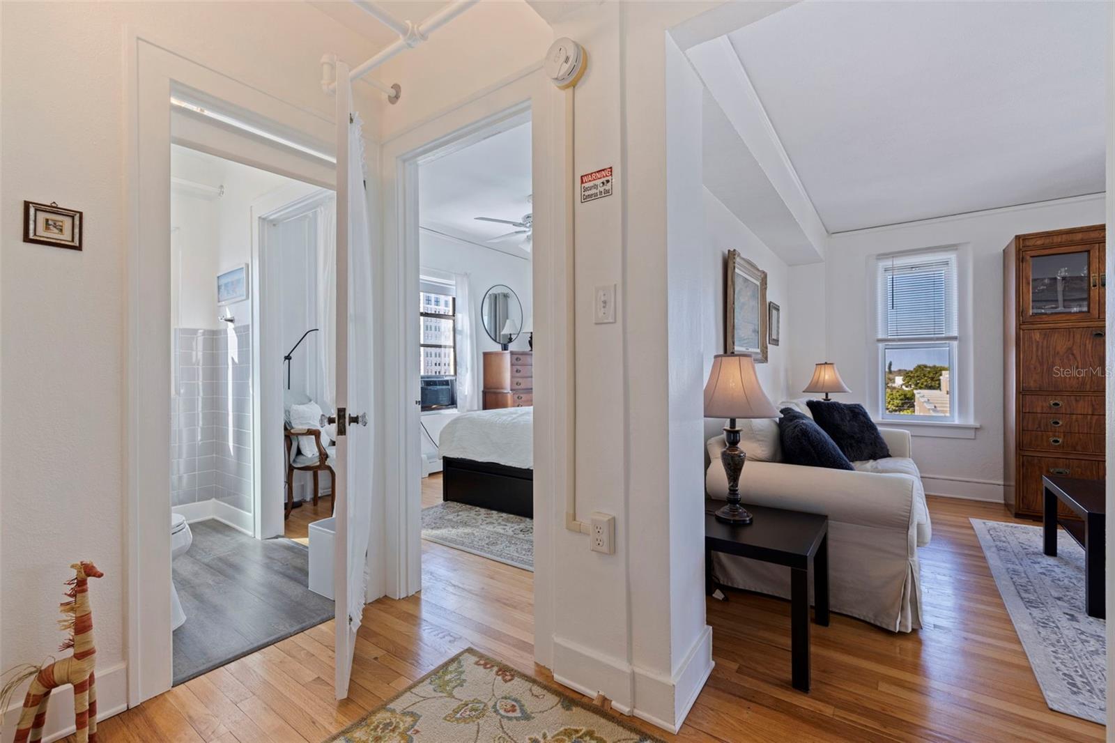 FLORI DE LEON APTS CO-OP - Residential