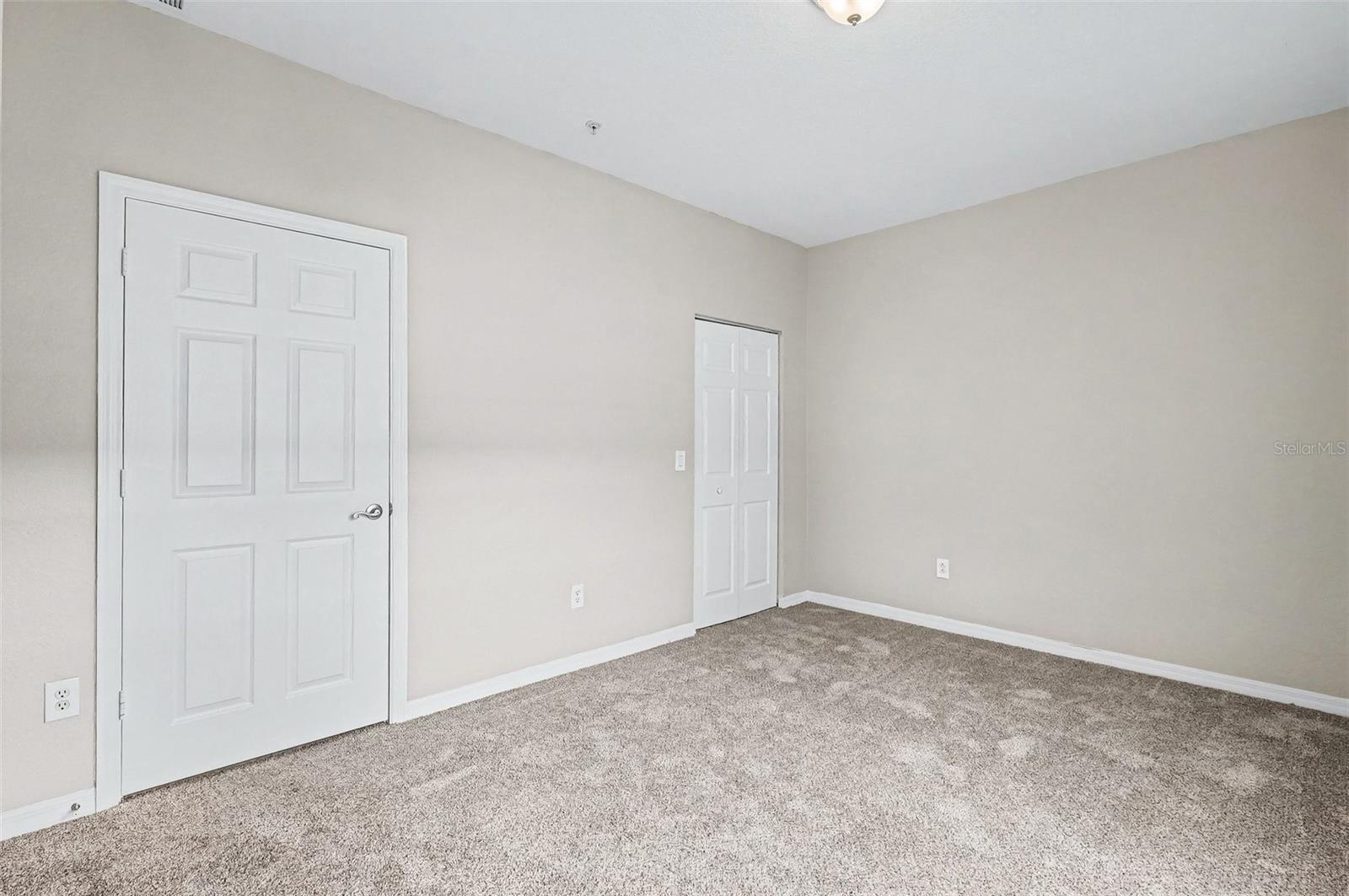 ESTATES/PK CENTRAL CONDO - Residential
