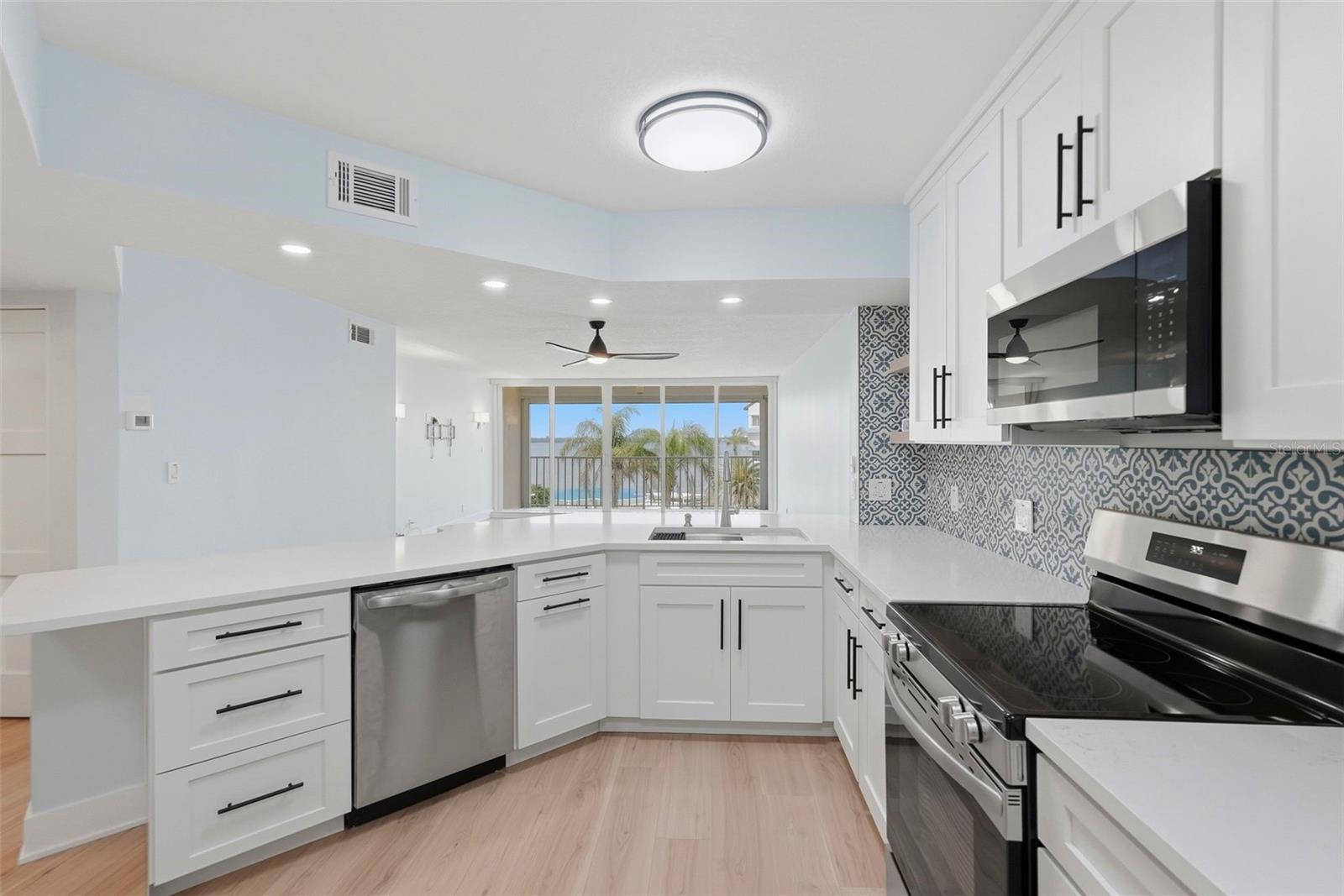 ISLA KEY CONDO - Residential Lease