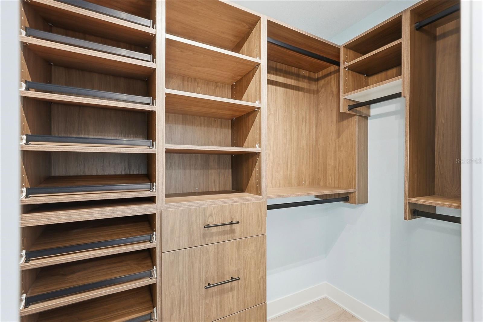 ISLA KEY CONDO - Residential Lease