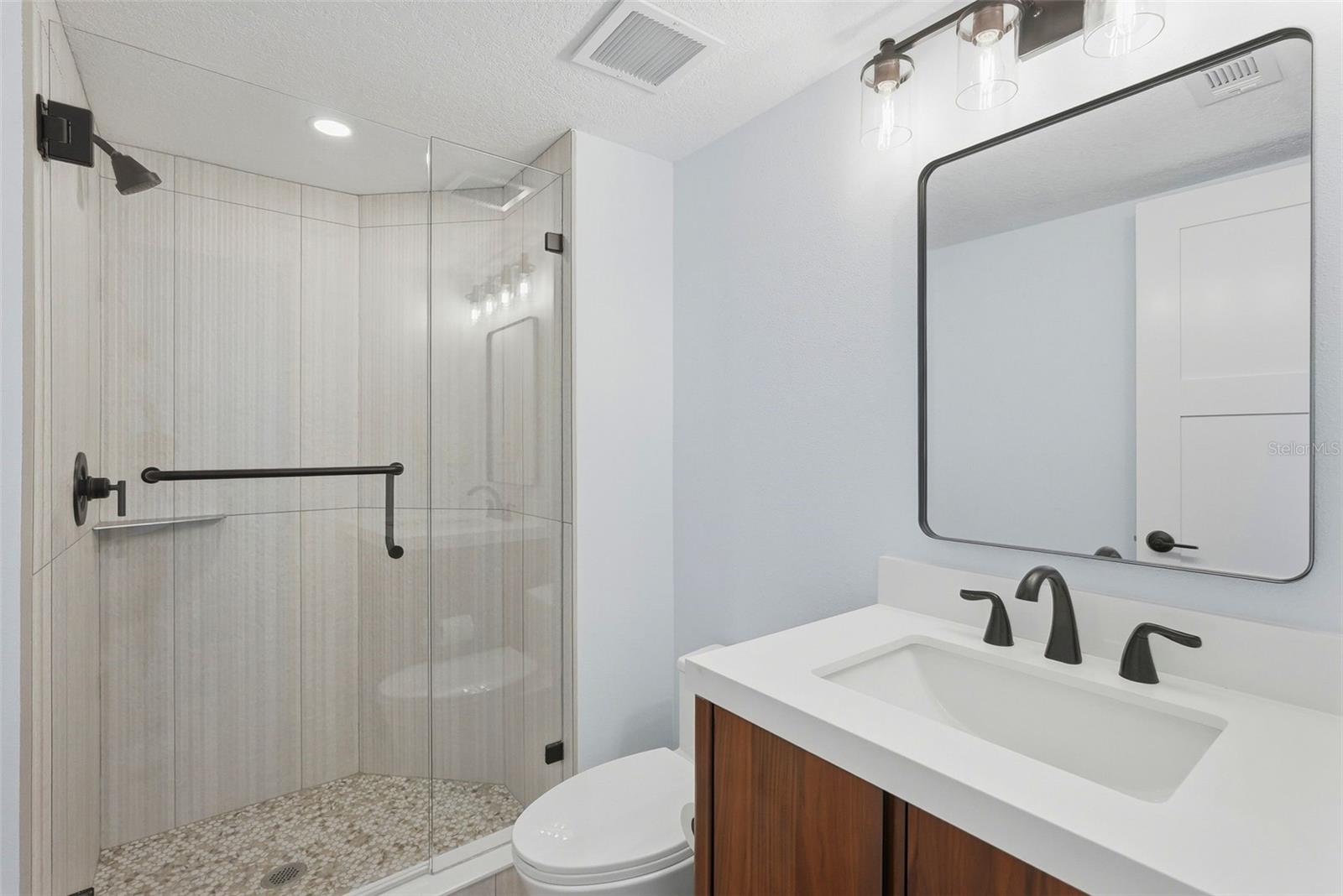 ISLA KEY CONDO - Residential Lease