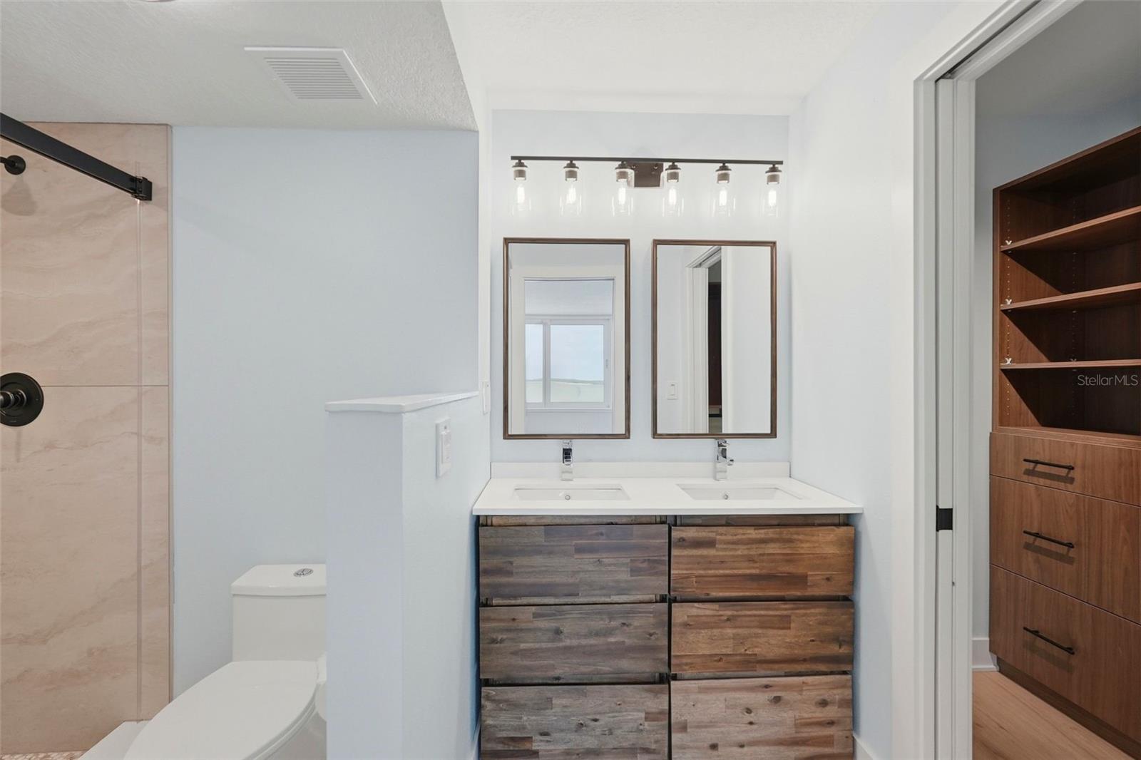 ISLA KEY CONDO - Residential Lease