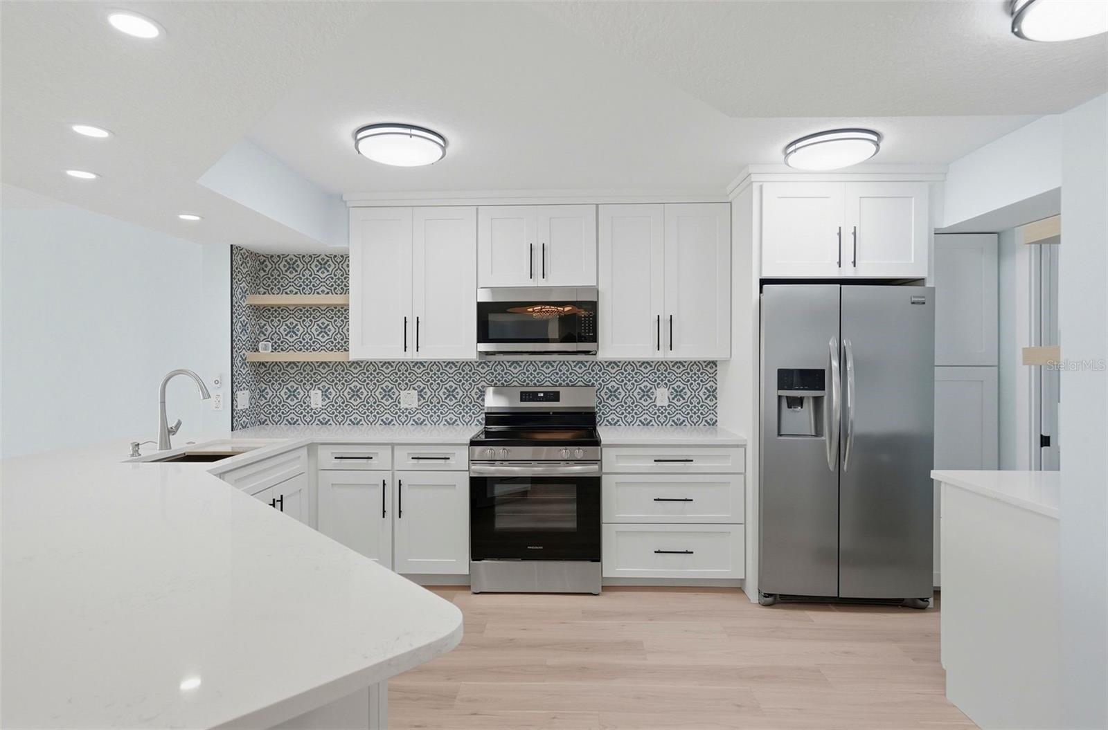 ISLA KEY CONDO - Residential Lease