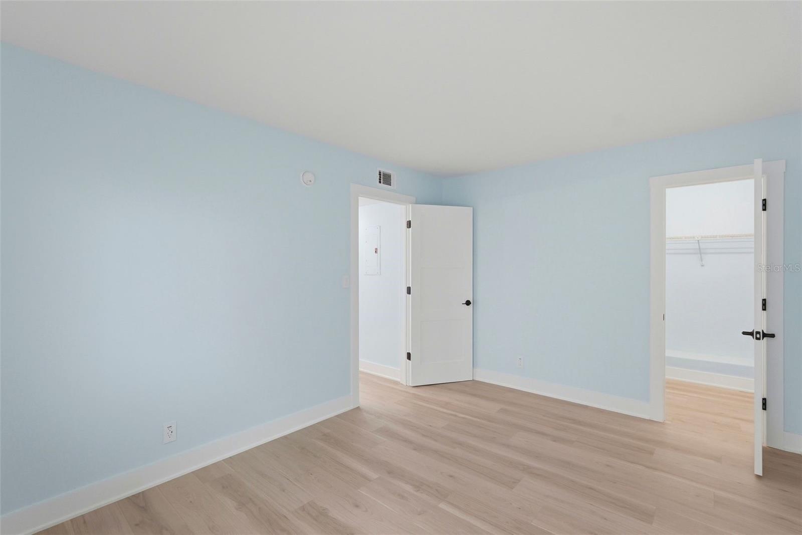 ISLA KEY CONDO - Residential Lease