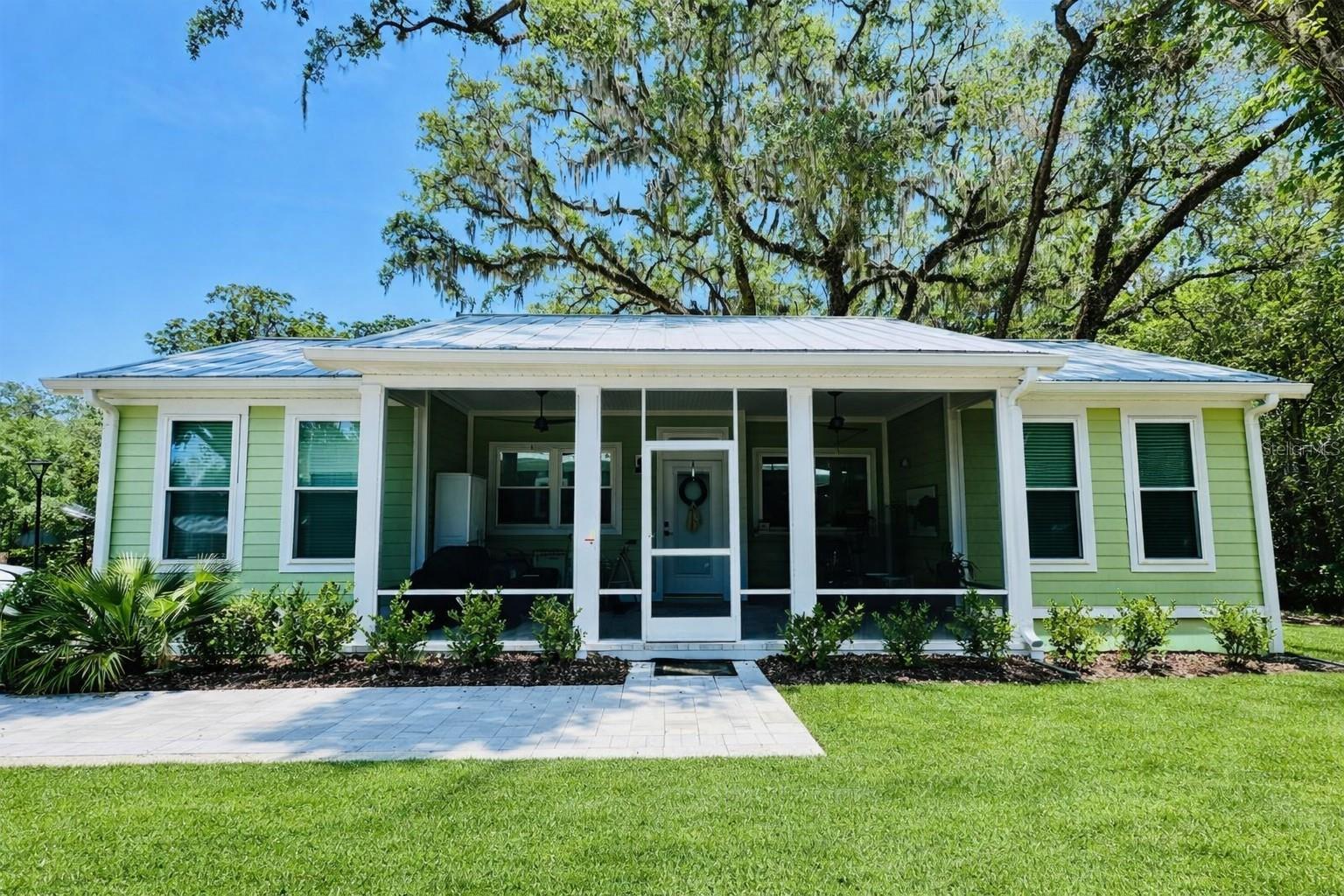 LAKESHORE AT LAKE ANDREW - Residential