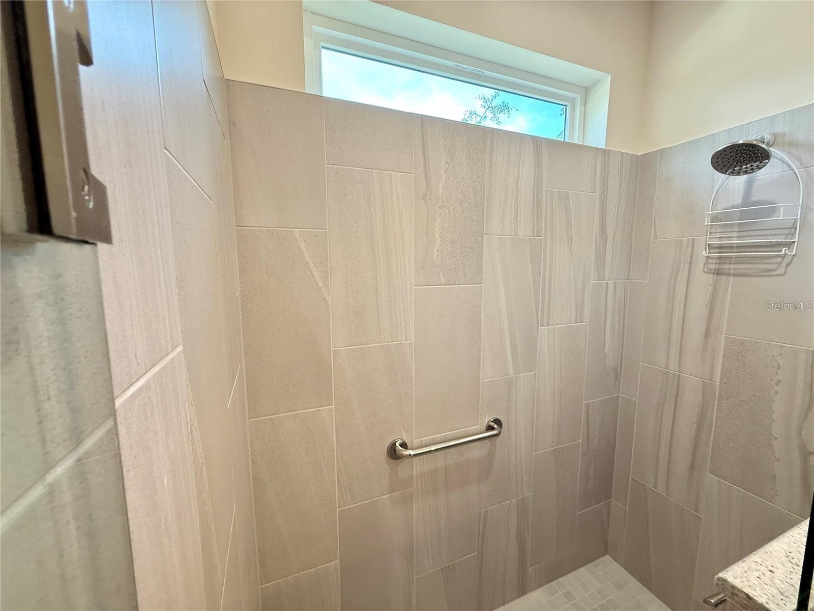 LAKESHORE AT LAKE ANDREW - Residential