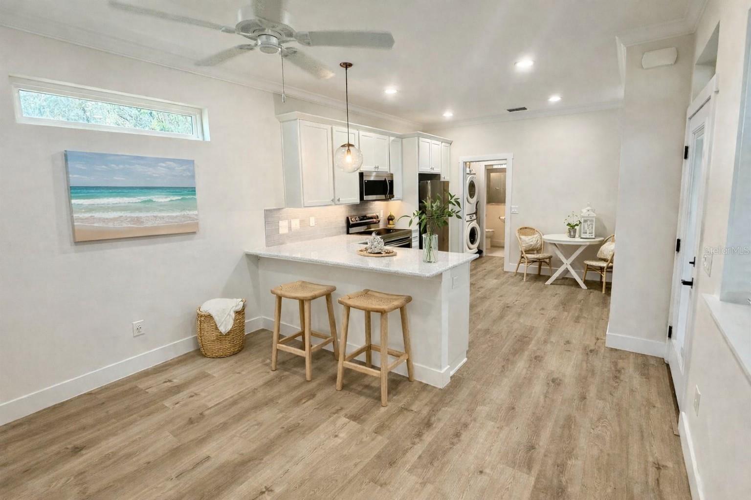 LAKESHORE AT LAKE ANDREW - Residential