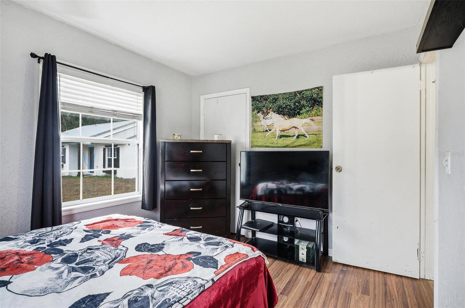 HERITAGE OAKS - Residential