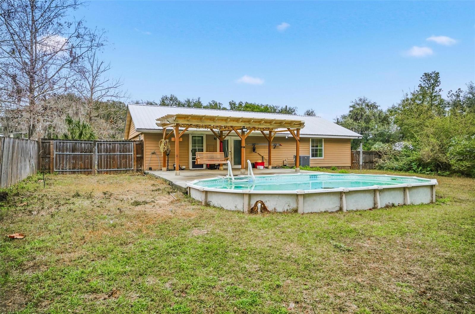 HERITAGE OAKS - Residential