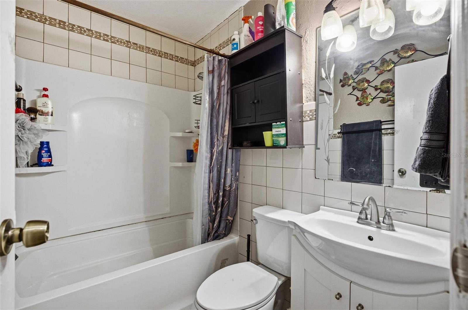 HERITAGE OAKS - Residential