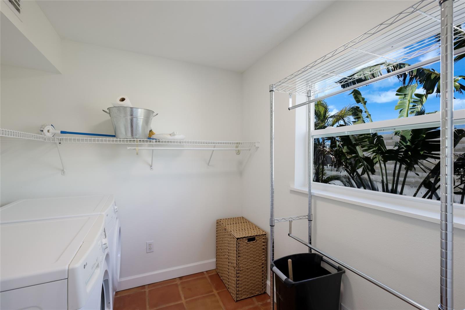 ILEXHURST - Residential Income