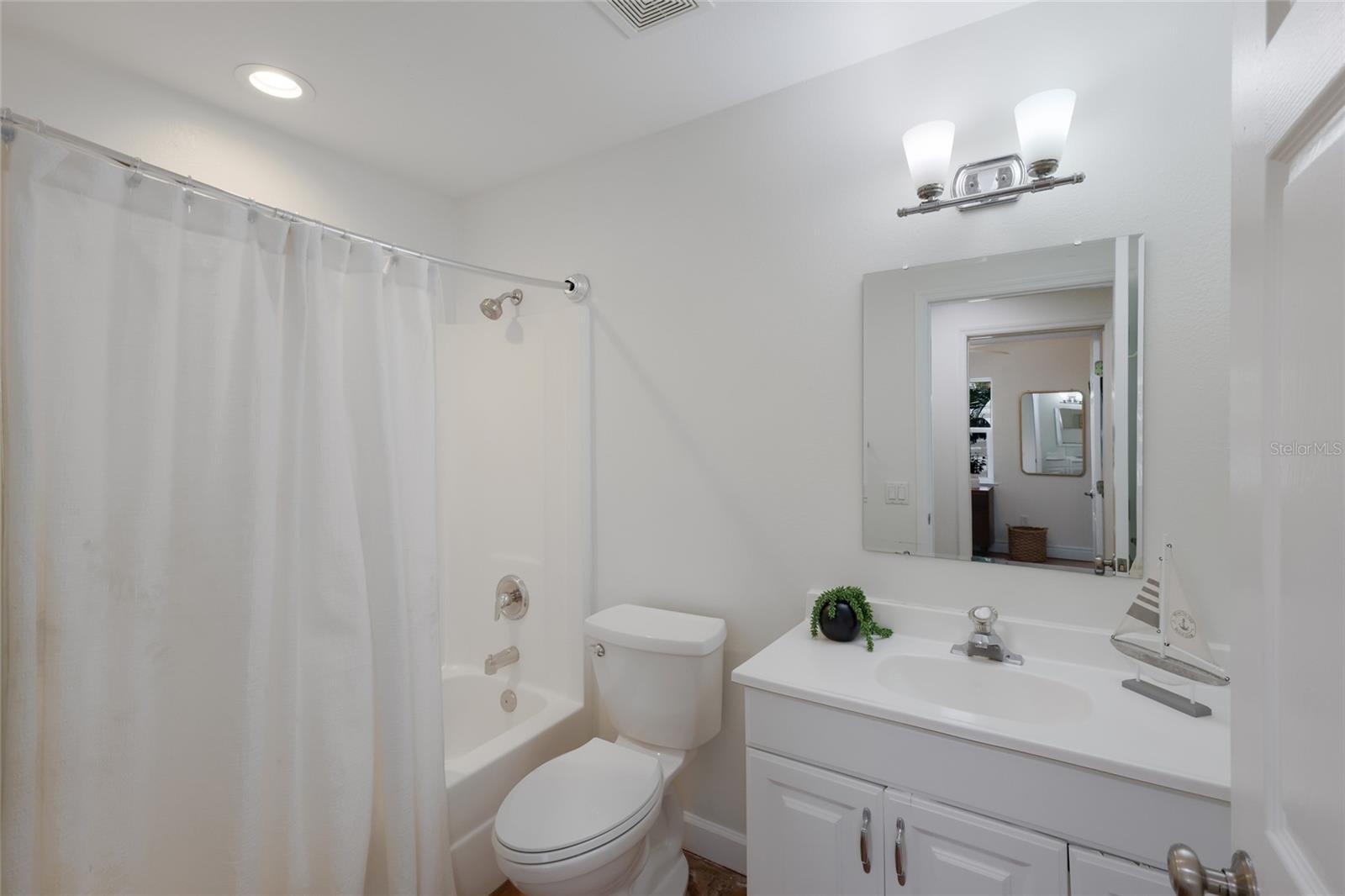 ILEXHURST - Residential Income