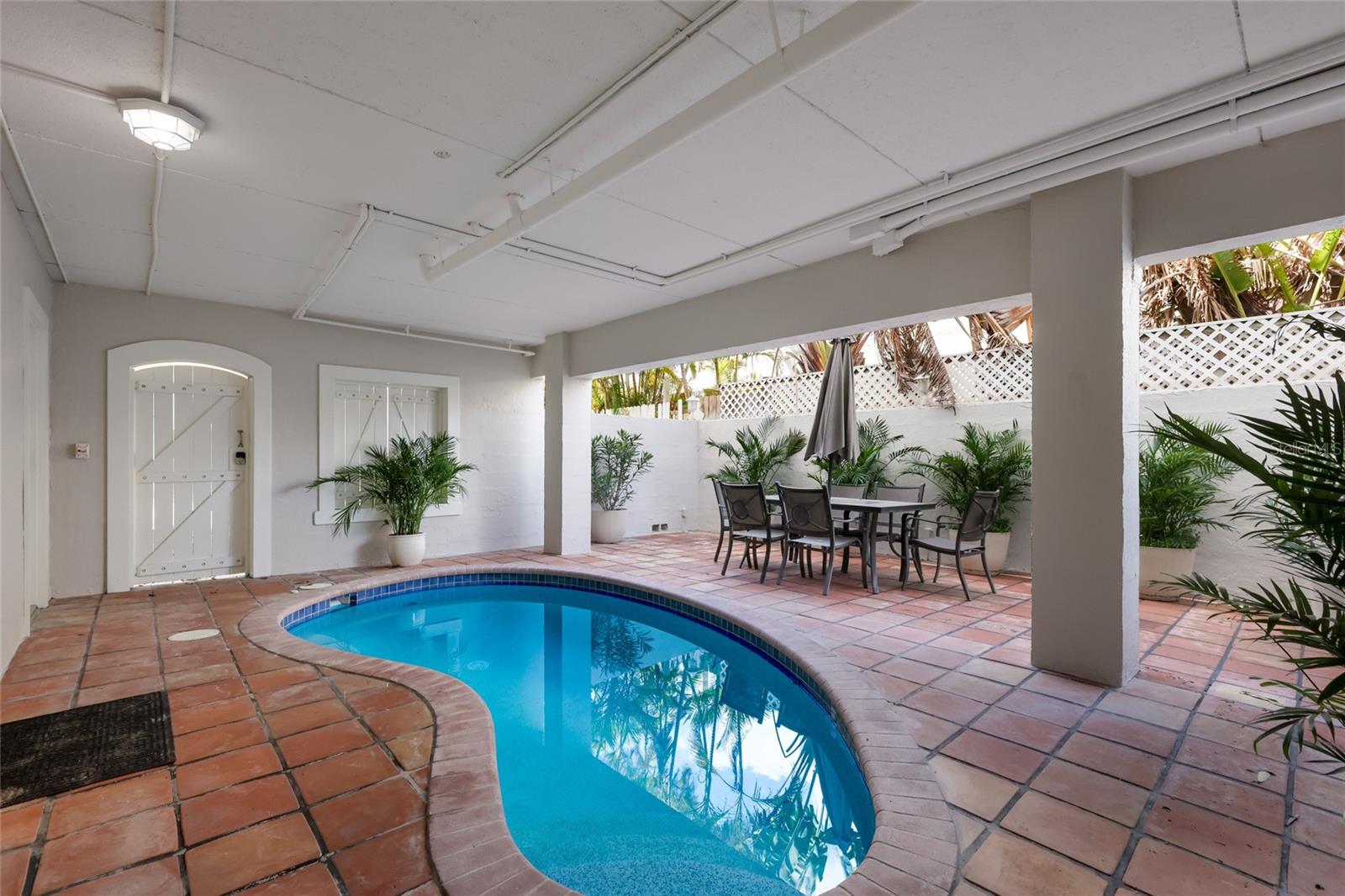 ILEXHURST - Residential Income