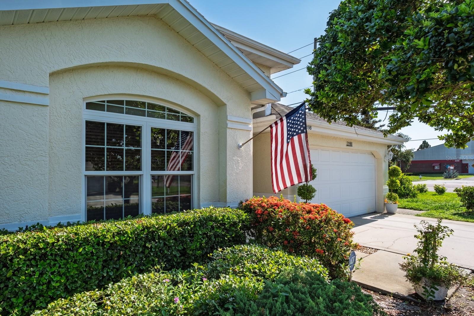 2198 ANDREWS COURT